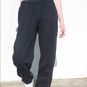Brandy Melville Rosa Sweatpants | Used Like New